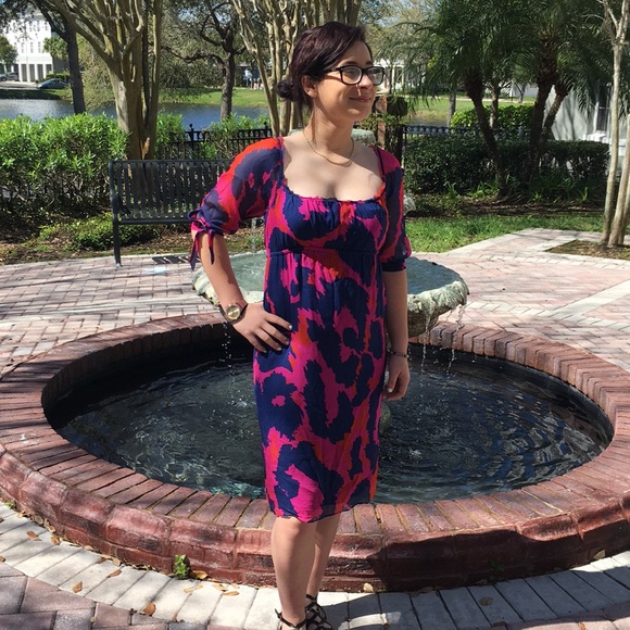 Diane Von Furstenberg Dresses & Skirts - Diane von Furstenberg Silk Dress Sz 6